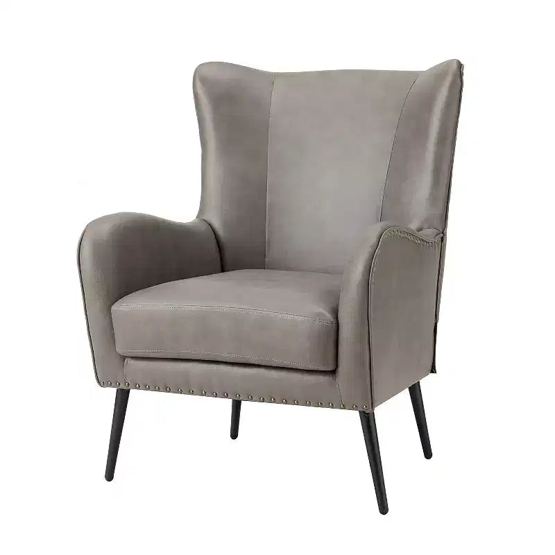 Poltrona classica a orecchioni con bordo borchiato – Poltrona d'accento imbottita per salotto